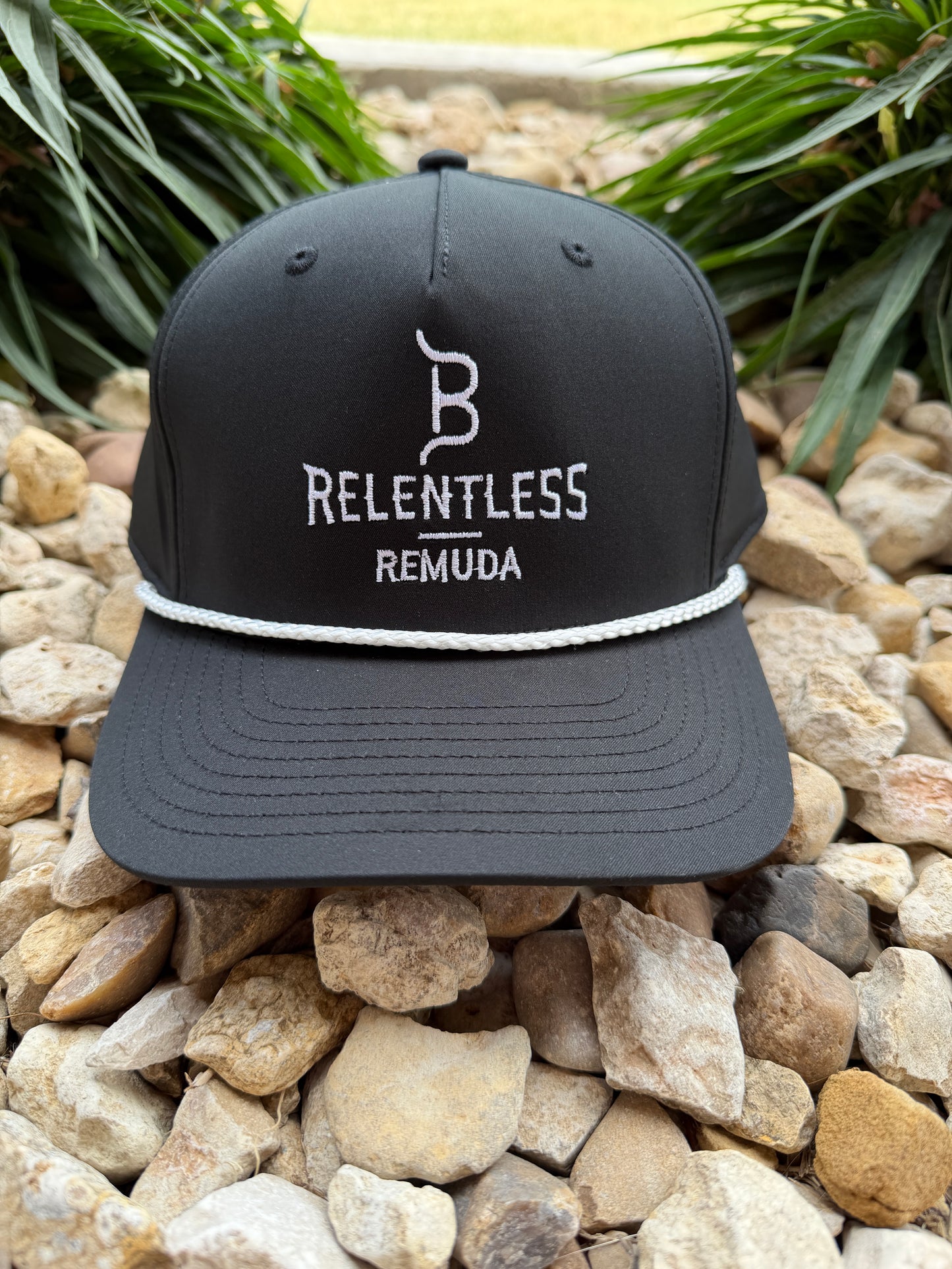 RELENTLESS REMUDA LOGO HAT